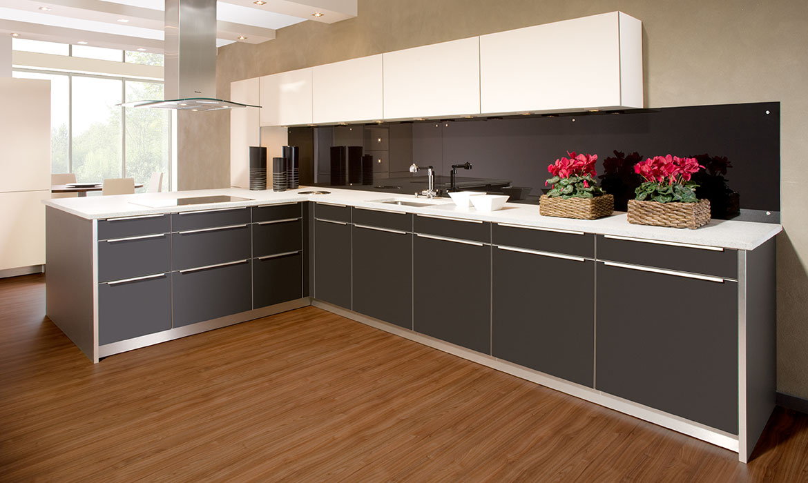Leading Manufacture And Supplier Of L Shape Kitchen in Bangalore