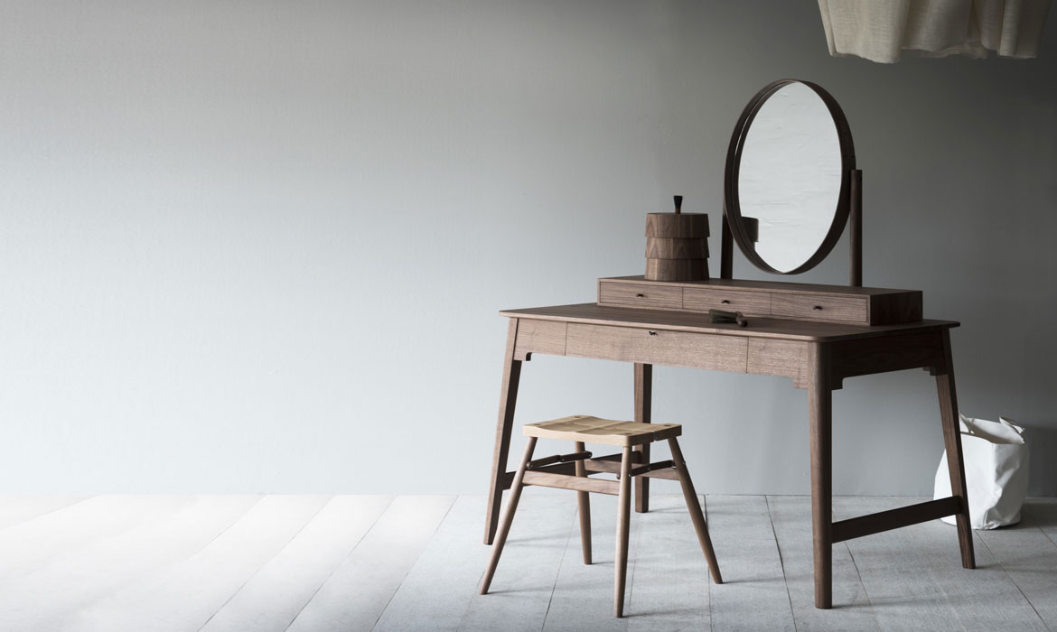 Best Dressing Table Manufacture in Bangalore
