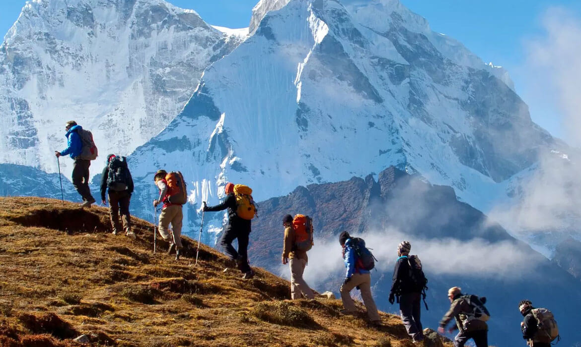 Adventure & Trekking Tours Manufacturer and supplier in bangalore
