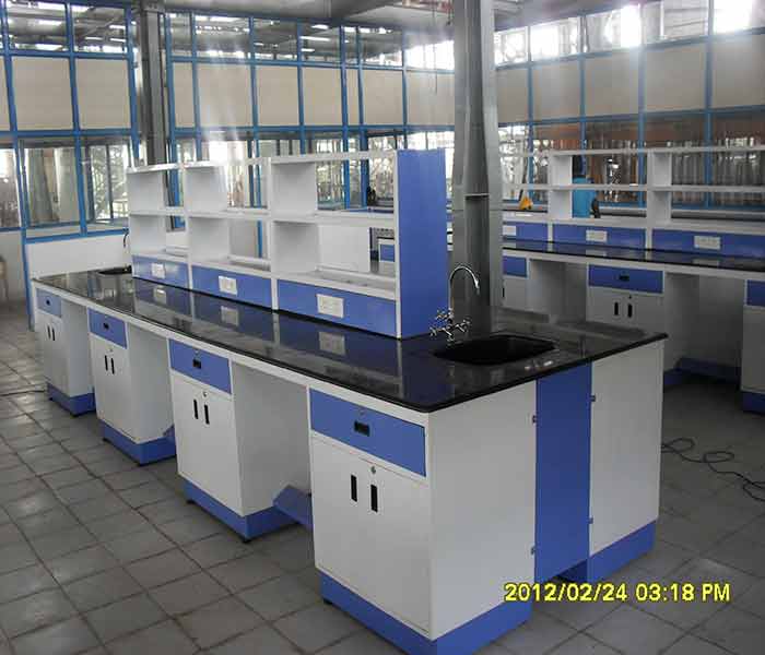 Modular Laboratory Furniture Manufacturer in Bangalore